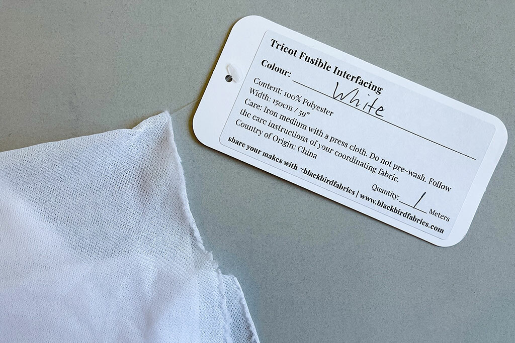 WHITE MEDIUM WEIGHT TAILORING FUSIBLE INTERFACING