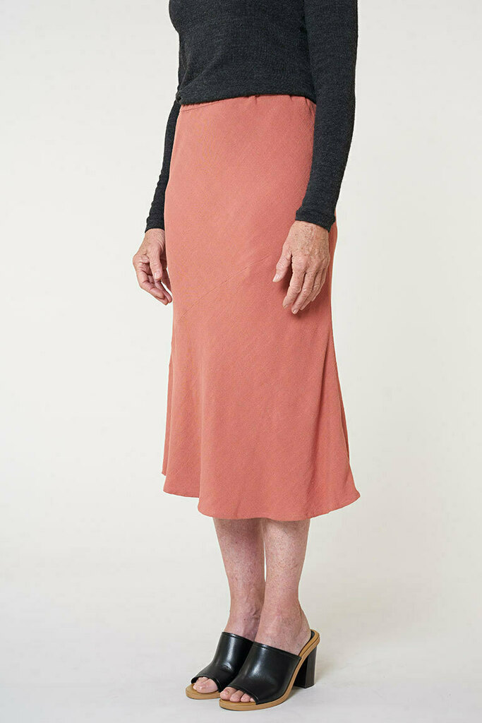 woman wearing Dezi skirt close-up