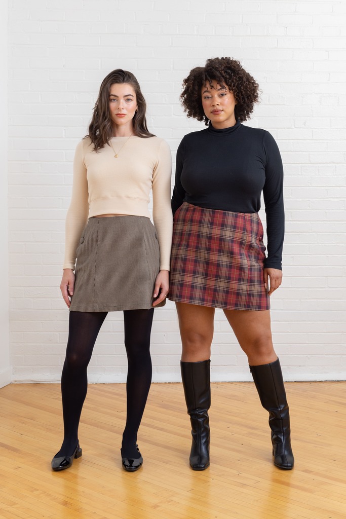 Women modelin the Orla skirt