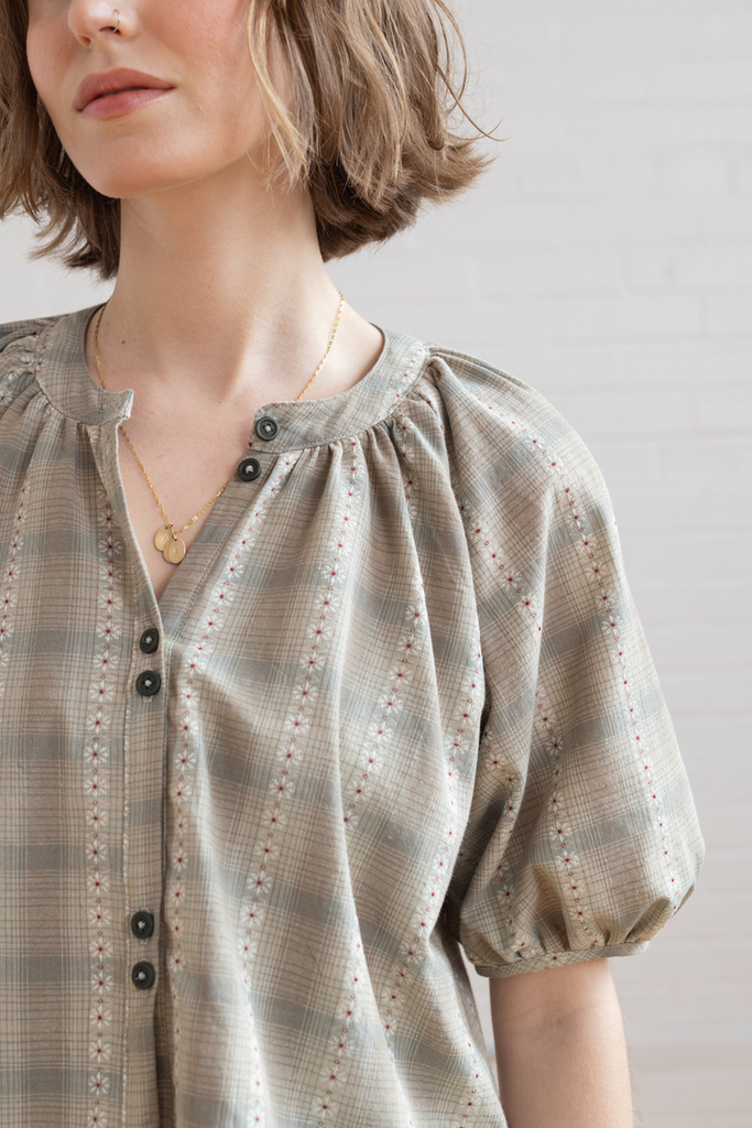 Fern blouse details