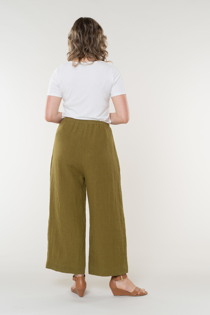 Woman wearing Joss pants back