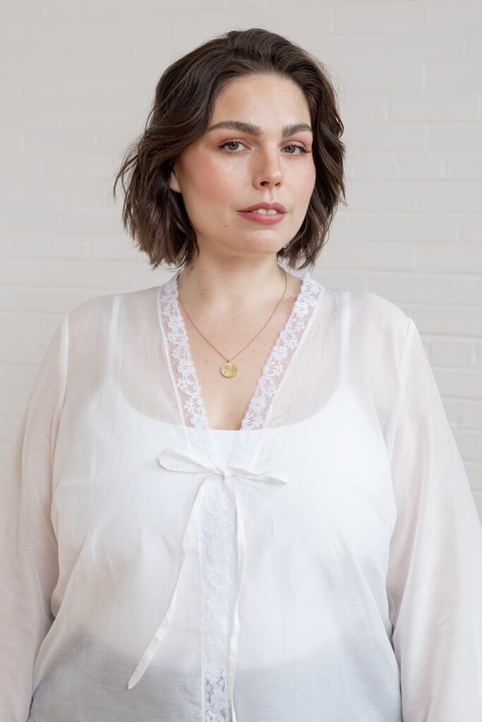 Close-up of the white Orchid bed jacket