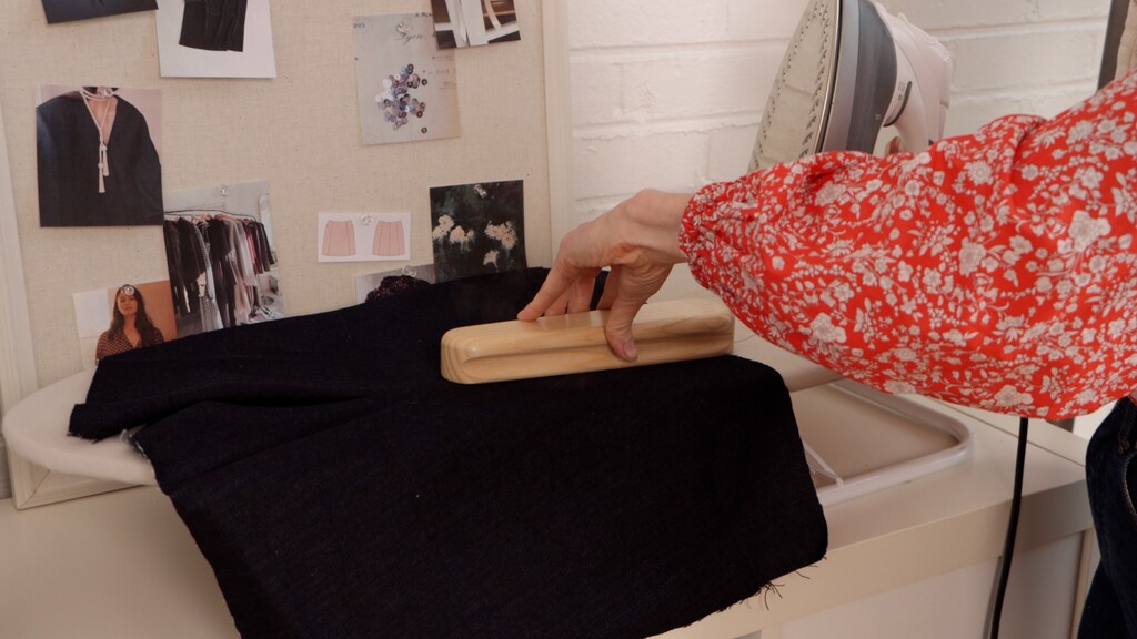 Needle size comparison chart showing appropriate needle sizes for different denim weights