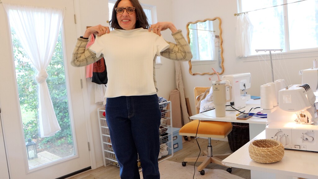 Close-up of Morgan tee on dress form