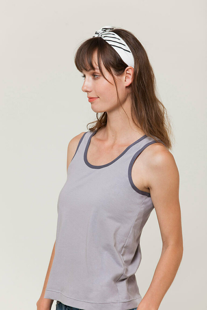 Julia tank product photo