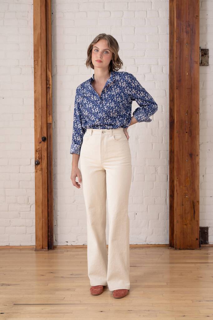 Vallie jeans on Eden, front view