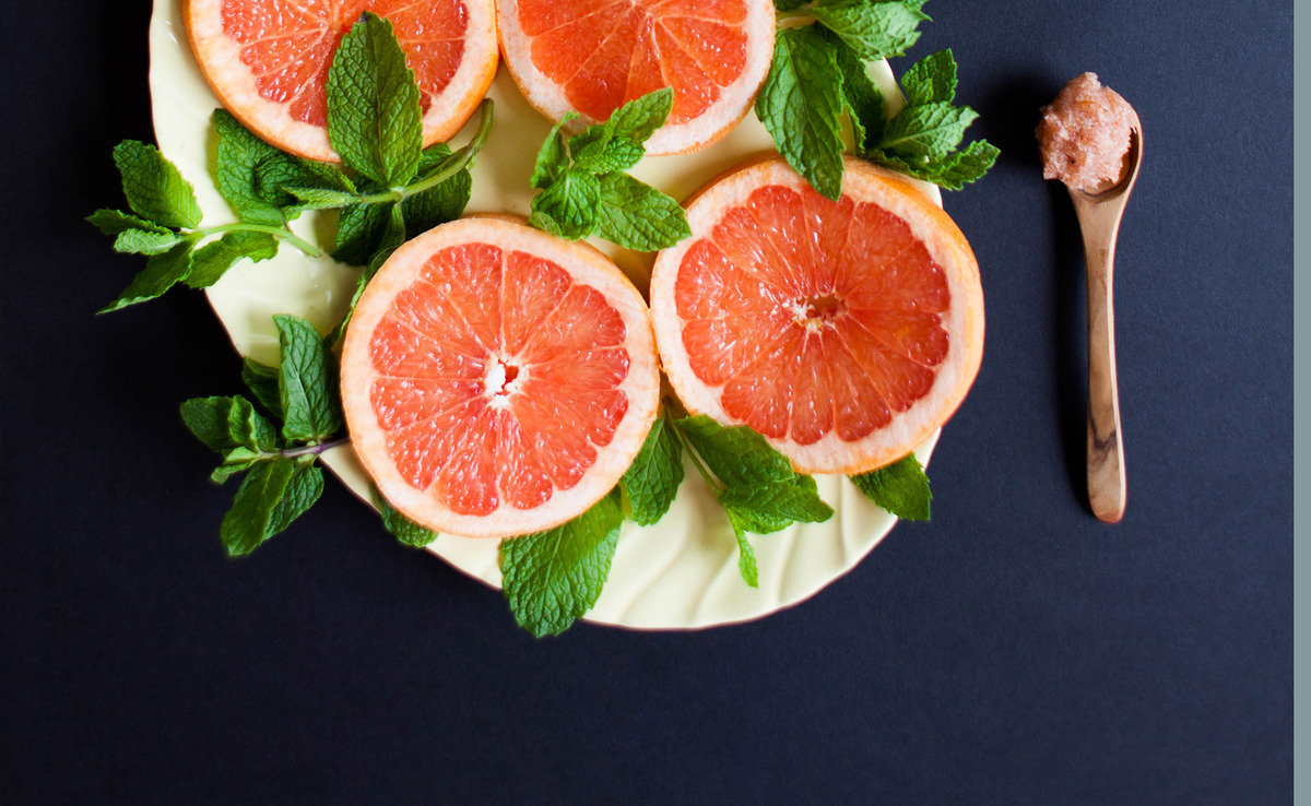 Grapefruit and Mint Exfoliating Souffle
