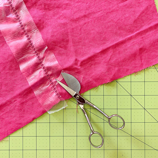 Using Decorative stitches on a sewing machine : Tips - SewGuide