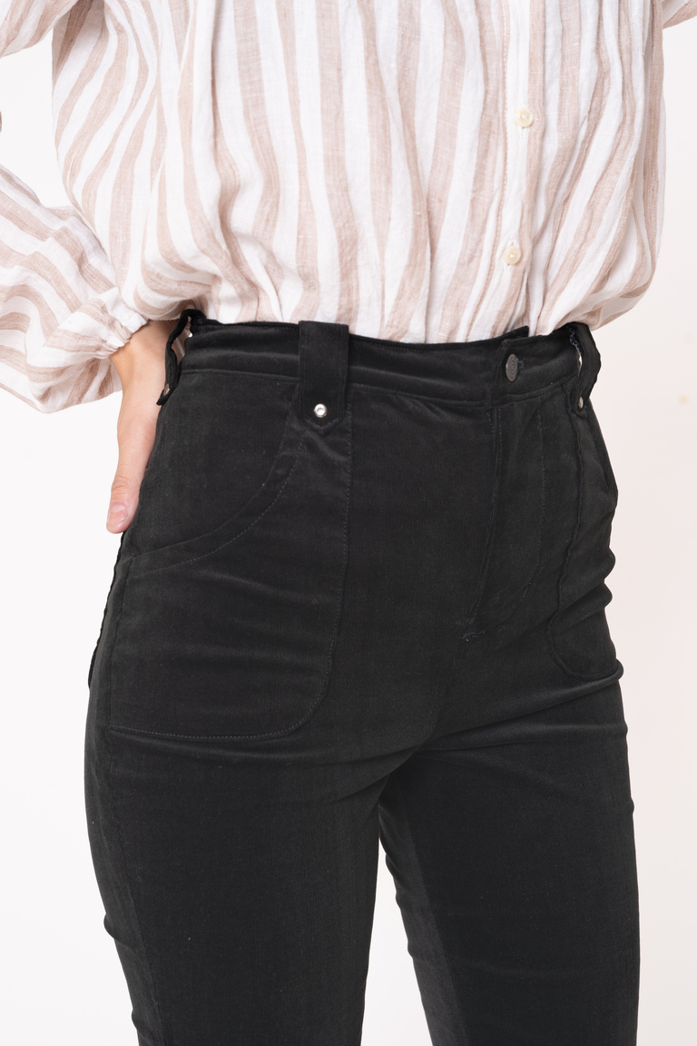 The Chelsea Jeans Bonus sewing pattern, from Seamwork