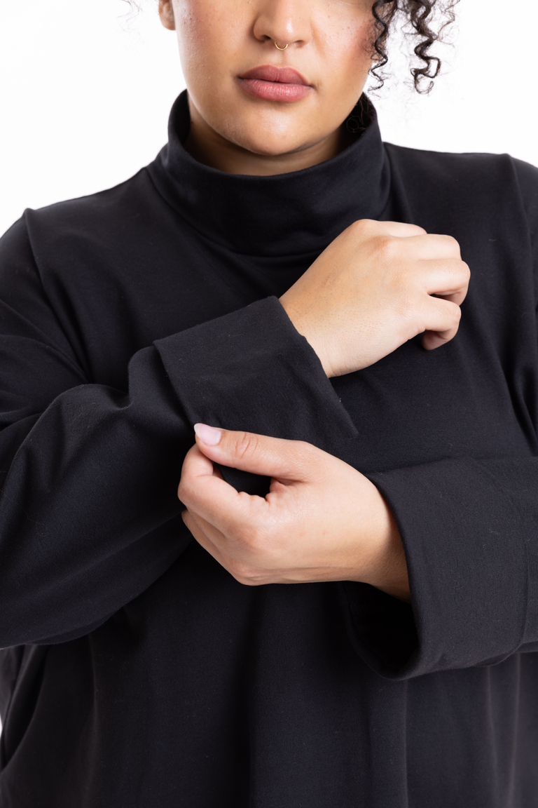 The Pepper Sweater Bonus sewing pattern, from Seamwork