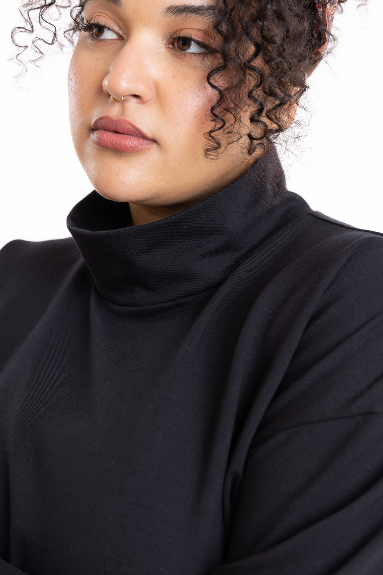 The Pepper Sweater Bonus sewing pattern, from Seamwork