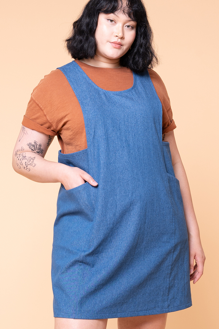 A photo of a finished Knox Pinafore.